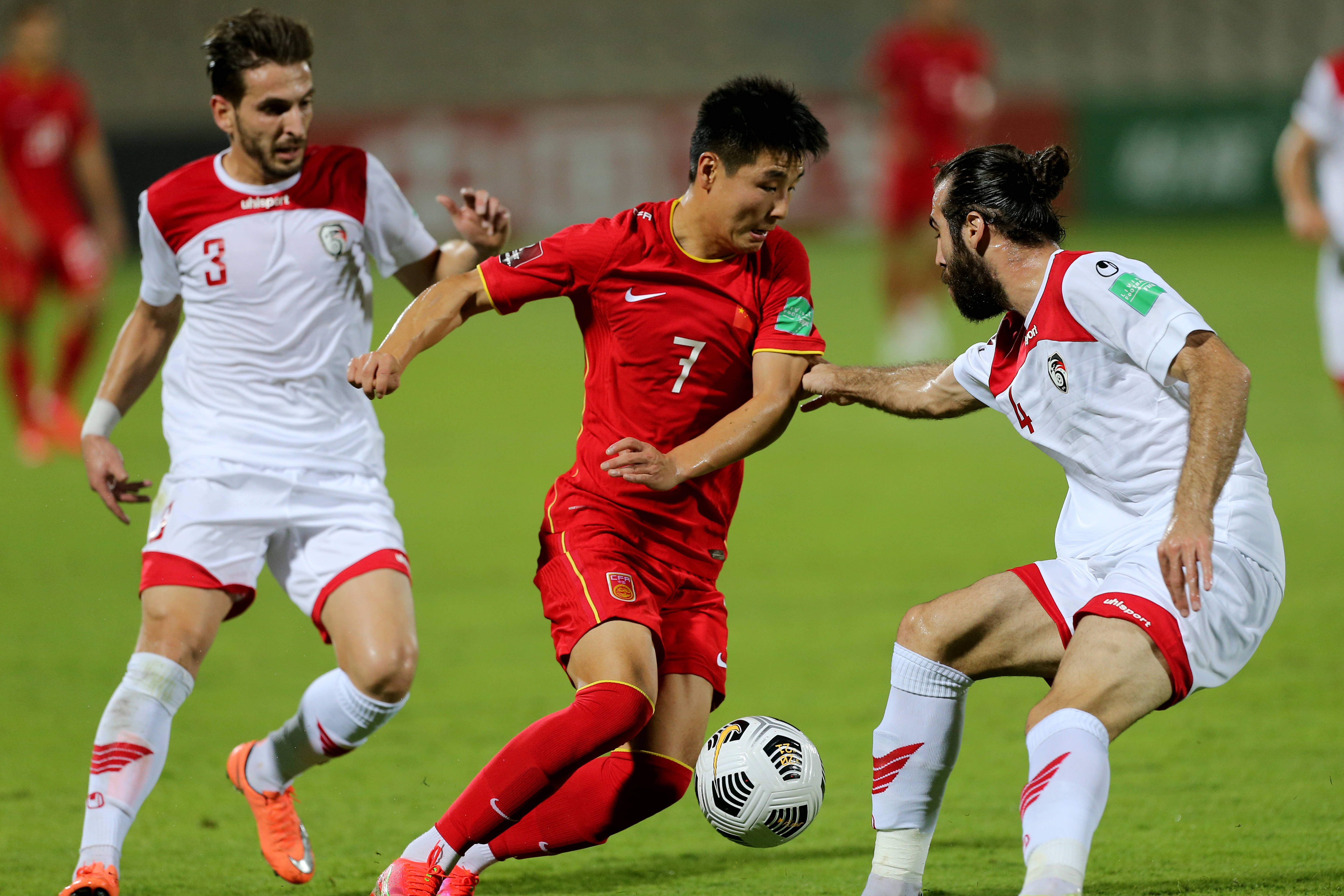 fifa布冯cp与lp买那张_输入名字自动取情侣网名_fifa11 输入名字
