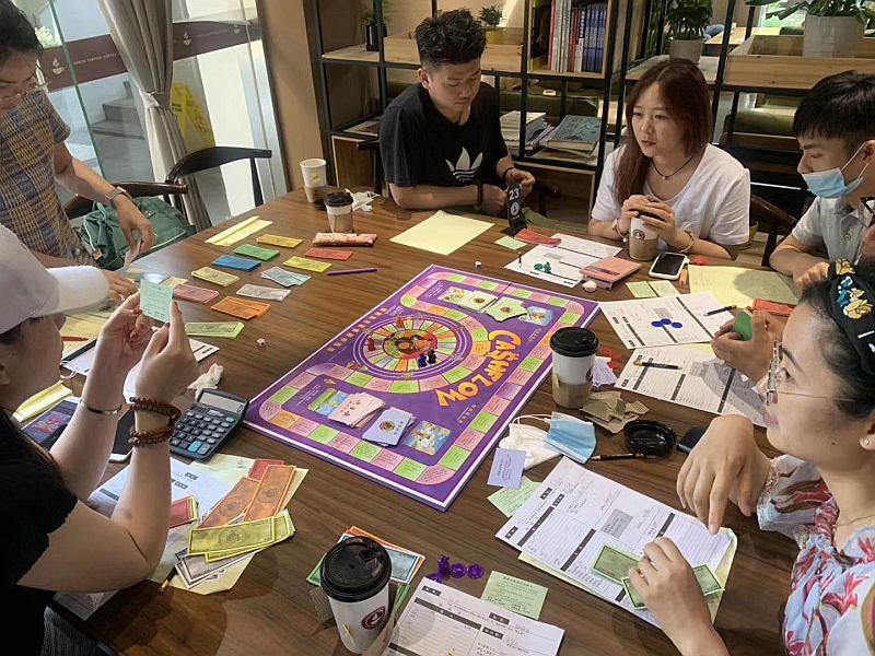 桌游阿瓦隆游戏规则_桌游店名字_嗨吧桌游