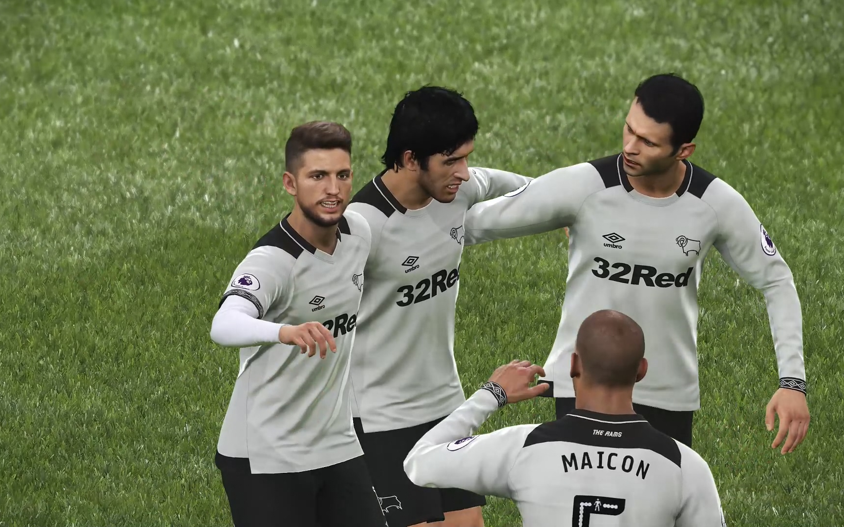 pes2024妖人后卫-PES2024妖异后卫：球场上的战神，正能量团队领袖