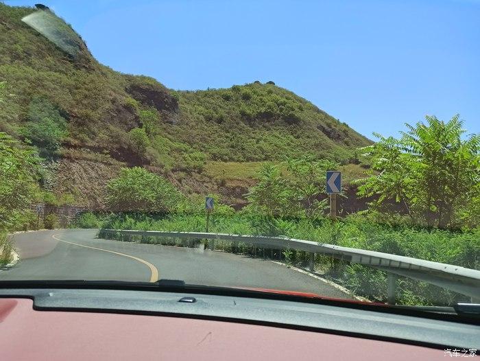 极品飞车里面_极品飞车哪一_极品飞车14秋名山