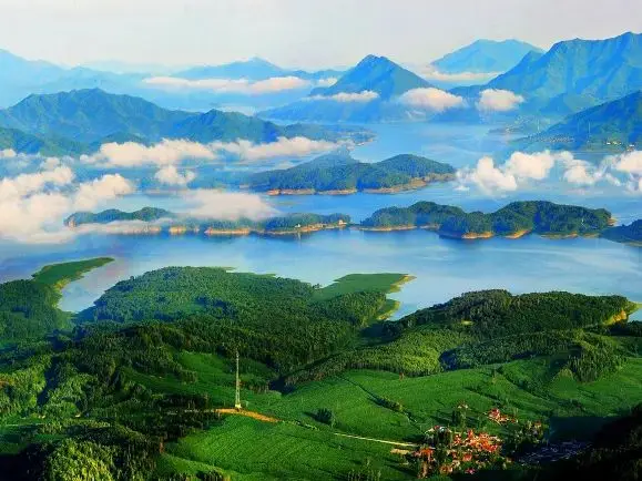八里湖公园_八里湖沙滩公园_八里湖公园门票价格