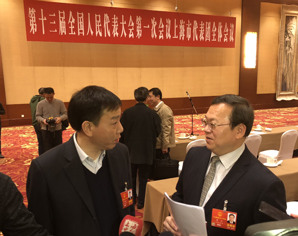 张明宝撞人动画_张明宝撞死的孕妇_张明宝事故现场