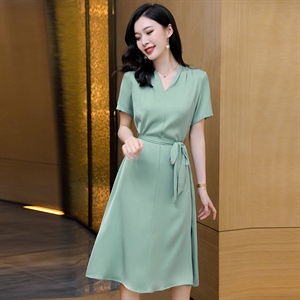 高档真丝宽松连衣裙_宽松高档连衣裙真丝图片_宽松真丝连衣裙桑蚕丝