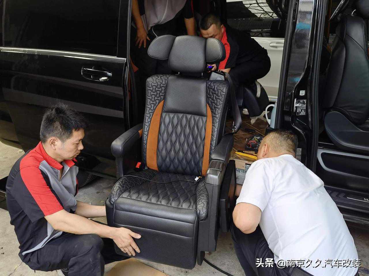 改装赛车座椅能过年检吗_汽车改装赛车座椅_改装赛车座椅警察