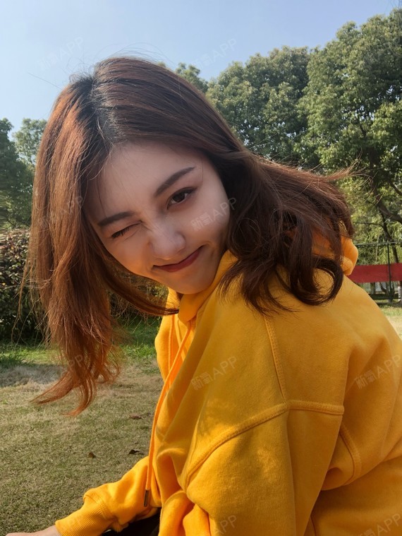 外围女很有钱_外围女赚钱了一般都干嘛_外围女是什么意思