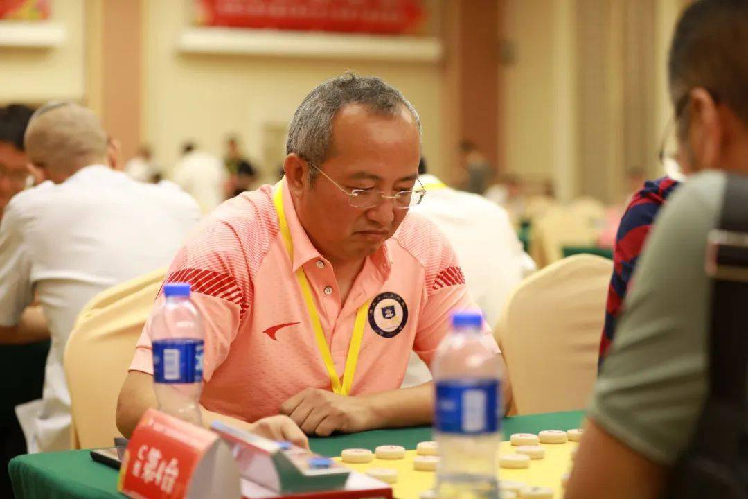 象棋高手版_高手玩象棋视频_下象棋游戏高手玩法