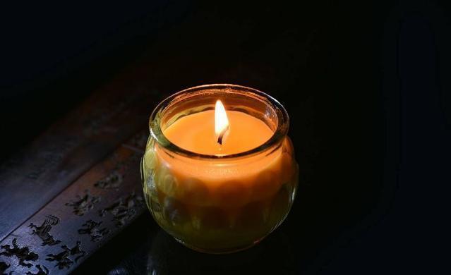 女生带戒指带左手还是右手_梦想世界带上加6的戒指_女的带戒指带哪只手