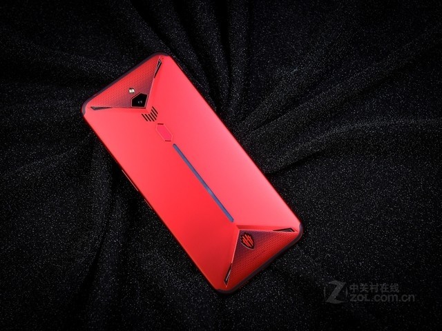 僵尸危机怎么开枪_僵尸危机枪换什么武器_僵尸危机3怎么换不了枪