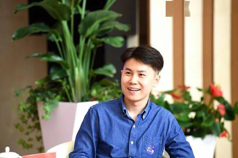 荣誉骑士怎么生王子_骑士王子的区别_骑士王子是什么意思
