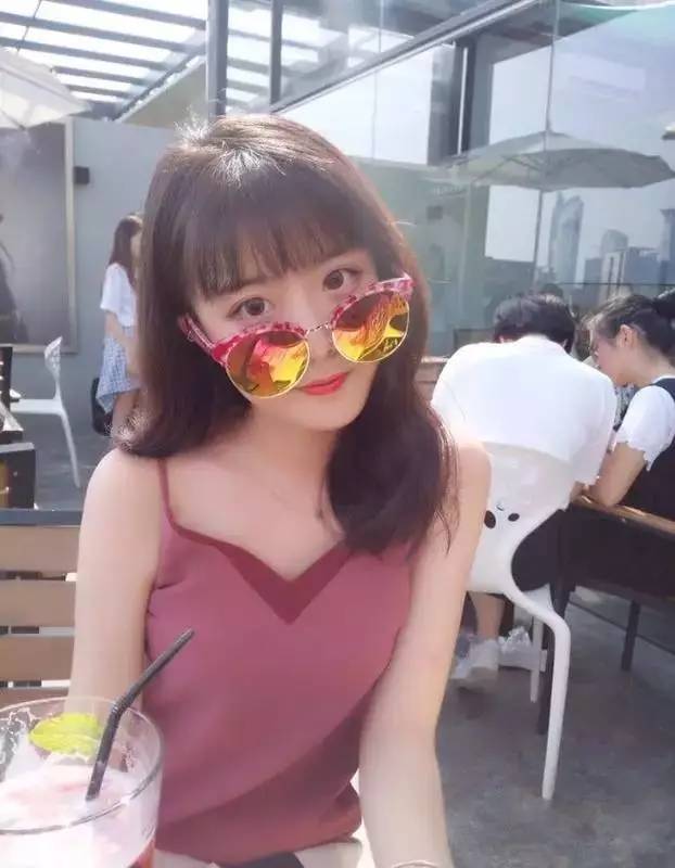 小太阳是钟染染_小太阳是钟染染_小太阳是钟染染