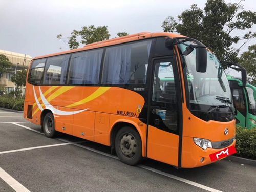 大客车通过限宽门_客车限宽门技巧图解_大客车通过限宽门讲解